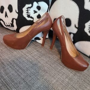 GUESS heels